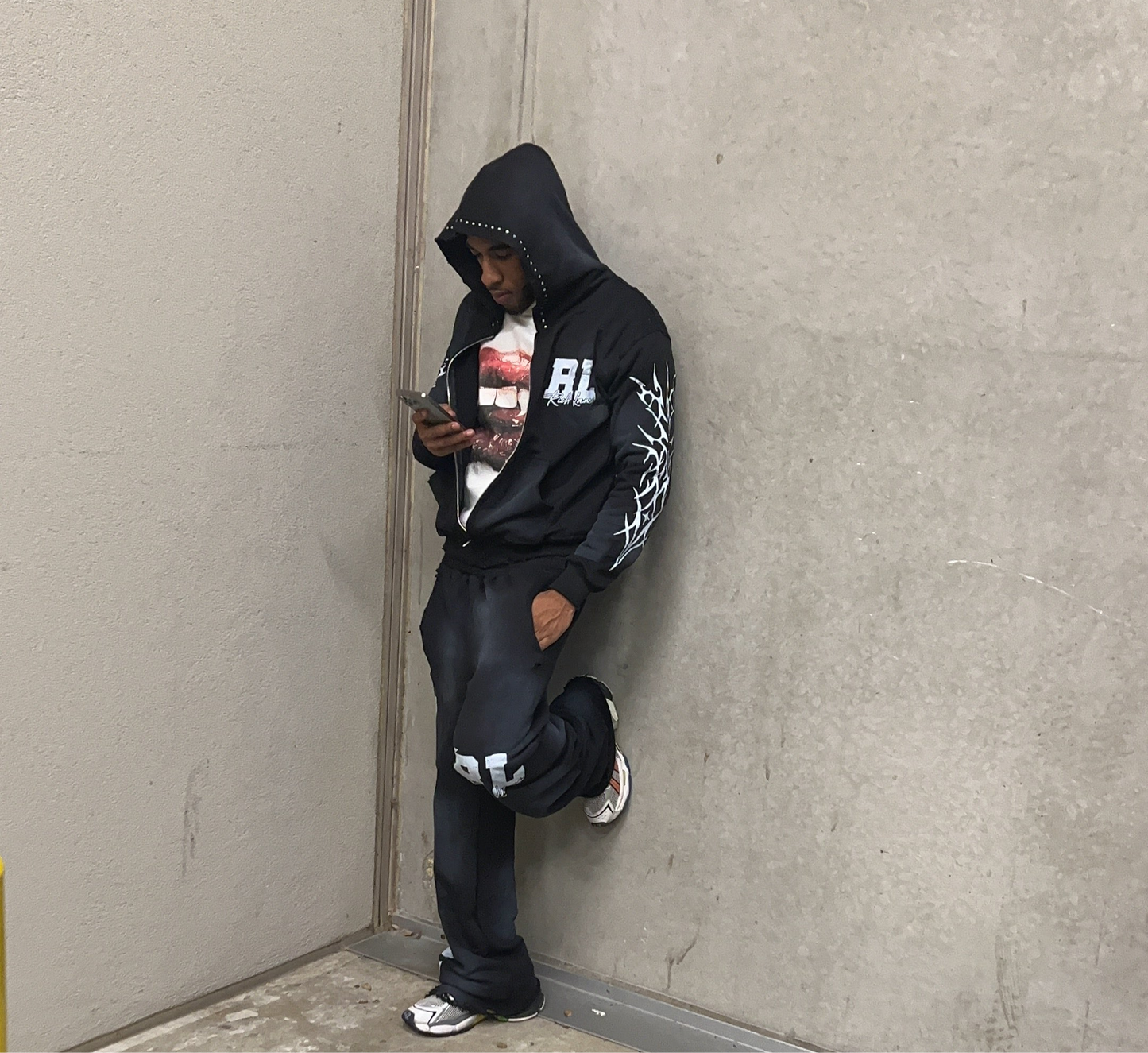 Black full sweatsuit